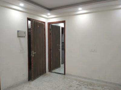 Living Room Image of 700 Sq.ft 2 BHK Builder Floor for sale in New Ashok Nagar New Delhi for Rs. 5500000