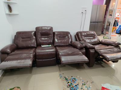 Hall Image of 1050 Sq.ft 2 BHK Apartment / Flat for rent in Magarpatta Iris, Magarpatta City Pune for Rs. 48000