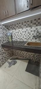 Kitchen Image of 300 Sq.ft 1 RK Apartment / Flat for rent in Engineers Estate, Patparganj New Delhi for Rs. 14500