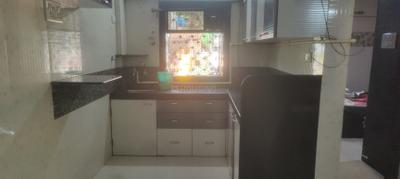 Kitchen Image of 550 Sq.ft 1.5 BHK Apartment / Flat for rent in Dahisar East Mumbai for Rs. 32000