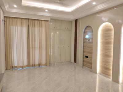 Bedroom Image of 2400 Sq.ft 4 BHK Builder Floor for sale in Ansal Esencia Sector 67, Sector 67 Gurgaon for Rs. 31000000