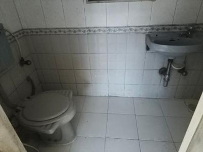 Bathroom Image of 603 Sq.ft 1 BHK Apartment / Flat for sale in ACME Complex, Goregaon West Mumbai for Rs. 12500000