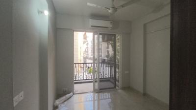 Bedroom Image of 1090 Sq.ft 3 BHK Apartment / Flat for sale in Signature Global Signature Global City, Sector 81 Gurgaon for Rs. 12750000