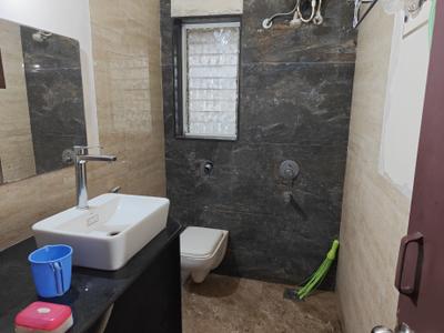 Viola Bathroom Two 3