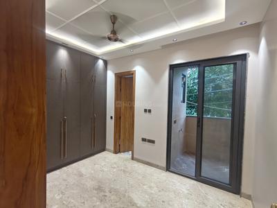 Bedroom Image of 1000 Sq.ft 2 BHK Builder Floor for sale in Lajpat Nagar New Delhi for Rs. 25100000