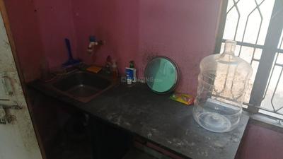 Kitchen Image of 480 Sq.ft 1 BHK Apartment / Flat for rent in Keshtopur Kolkata for Rs. 7123