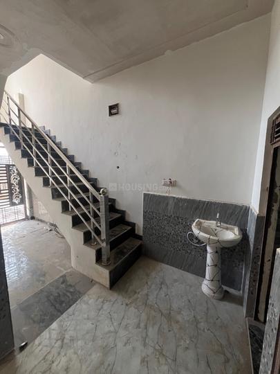 Chhapraula Main Image 1