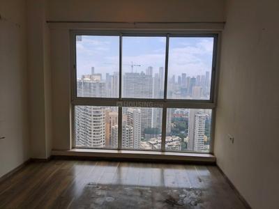 Bedroom Image of 1300 Sq.ft 3 BHK Apartment / Flat for rent in L And T Crescent Bay, Parel Mumbai for Rs. 190000