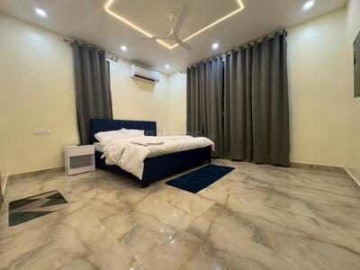 Bedroom Image of 6000 Sq.ft 6 BHK Apartment / Flat for rent in Ansal Ansal Pinewood Villa, Ahmamau Lucknow for Rs. 220000