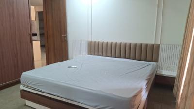 Bedroom Image of 2200 Sq.ft 3.5 BHK Apartment / Flat for rent in Malabar Exotica, Tragad Ahmedabad for Rs. 41500