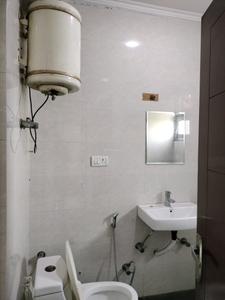 Common Bathroom Three Image of 1850 Sq.ft 3 BHK Apartment / Flat for sale in Highland Apartment, Sector 12 Dwarka New Delhi for Rs. 29500000