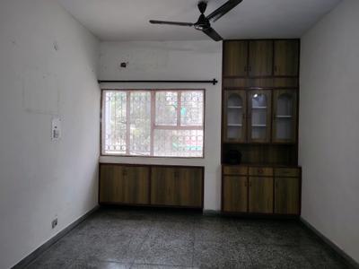 Living Room Image of 1150 Sq.ft 2 BHK Apartment / Flat for rent in DDA Flats Vasant Kunj, Vasant Kunj New Delhi for Rs. 54000