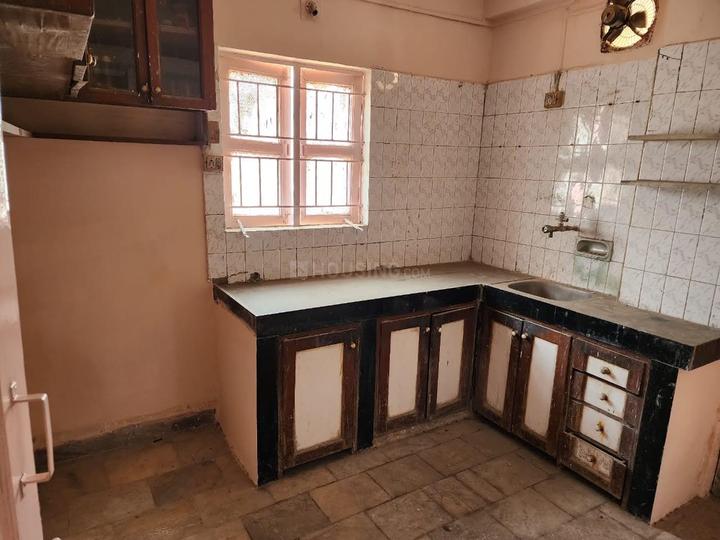 near cedila leb Main Image 1