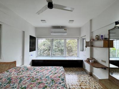 Bedroom Image of 851 Sq.ft 2 BHK Apartment / Flat for sale in Ganesh Nivas, Kandivali West Mumbai for Rs. 25000000