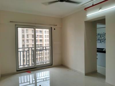 Living Room Image of 950 Sq.ft 2 BHK Apartment / Flat for rent in Kasarvadavali Thane for Rs. 25000