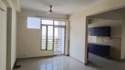 Living Room Image of 1349 Sq.ft 3 BHK Apartment / Flat for rent in Gardenia Glory, Sector 46 Noida for Rs. 36000