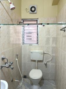 Image of 790 Sq.ft 2 BHK Apartment / Flat for rent in Kolkata Airport Quarters, Kolkata for Rs. 25000