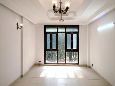 Living Room Image of 2200 Sq.ft 3 BHK Apartment / Flat for sale in Sunny Valley Apartment, Sector 12 Dwarka New Delhi for Rs. 32800000