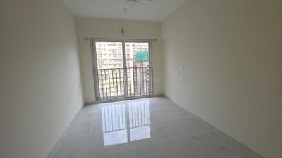 Bedroom Image of 750 Sq.ft 2 BHK Apartment / Flat for rent in Swastik Platinum, Vikhroli East Mumbai for Rs. 55000