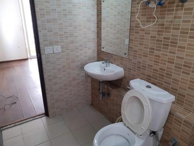 Bathroom Image of 1415 Sq.ft 3 BHK Apartment / Flat for sale in The 3C Lotus Zing, Sector 168 Noida for Rs. 12000000