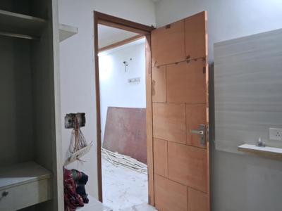 Bedroom Image of 1050 Sq.ft 2 BHK Apartment / Flat for sale in Sector 73 Noida for Rs. 4100000