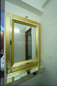 Bedroom Image of 2260 Sq.ft 4 BHK Apartment / Flat for rent in Experion Capital, Gomti Nagar Lucknow for Rs. 90000