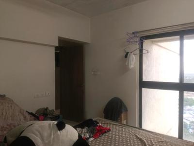 Bedroom Image of 973 Sq.ft 2 BHK Apartment / Flat for sale in Rustomjee Meridian, Kandivali West Mumbai for Rs. 15900000