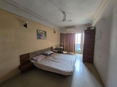 Bedroom Image of 2205 Sq.ft 3 BHK Apartment / Flat for sale in Aashka Floret, Science City Ahmedabad for Rs. 16500000