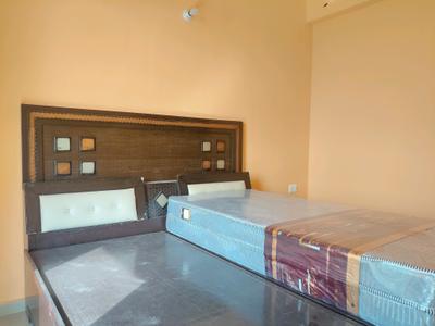Bedroom Image of 800 Sq.ft 3 BHK Apartment / Flat for rent in Pyramid Infinity, Sector 70A Gurgaon for Rs. 38000