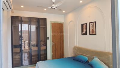 Bedroom Image of 1050 Sq.ft 2 BHK Apartment / Flat for sale in Kulesara Noida for Rs. 4300000