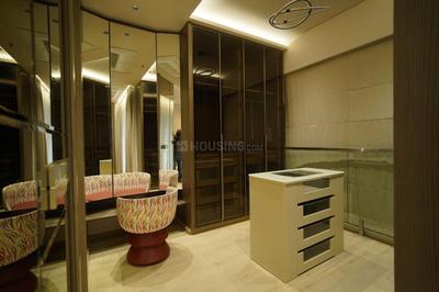Bathroom Image of 1099 Sq.ft 3 BHK Apartment / Flat for sale in Adani Ten BKC, Bandra East Mumbai for Rs. 71400000