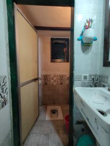 Bathroom Image of 600 Sq.ft 1 BHK Apartment / Flat for sale in Kalwa Thane for Rs. 4200000