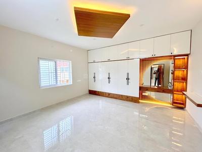 Bedroom Image of 2500 Sq.ft 4 BHK Independent House for sale in Tiruvottiyur Chennai for Rs. 20000000
