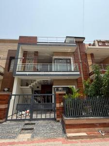 Image of 1300 Sq.ft 1 BHK Builder Floor for rent in Sector 43, Chandigarh for Rs. 27000