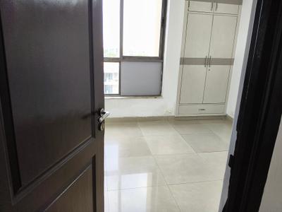 Bedroom Image of 995 Sq.ft 2 BHK Apartment / Flat for sale in Unitech Uniworld Gardens 2, Sector 47 Gurgaon for Rs. 13600000