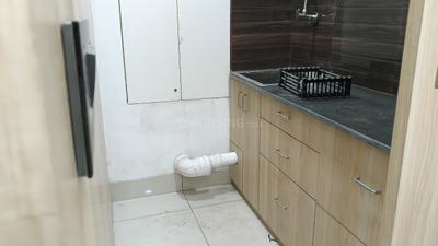 Kitchen Image of 700 Sq.ft 2 BHK Apartment / Flat for sale in Tollygunge Kolkata for Rs. 4100000