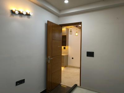 Bedroom Image of 1350 Sq.ft 3 BHK Builder Floor for sale in Indirapuram Ghaziabad for Rs. 12500000