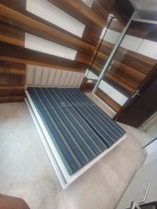 Bedroom Image of 900 Sq.ft 2 BHK Builder Floor for rent in Rajouri Garden New Delhi for Rs. 34900