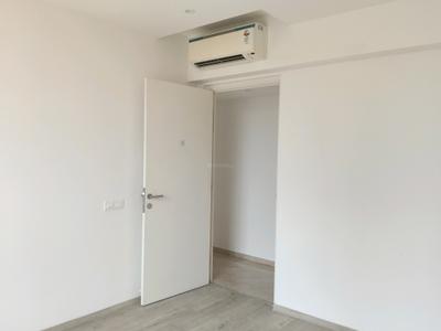 Bedroom Image of 1450 Sq.ft 3 BHK Apartment / Flat for rent in Lake Enclave, Hiranandani Estate Thane for Rs. 85000