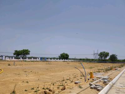 Image of 150 Sq.ft Residential Plot / Land for sale in SBs Foxcon City, Mangalpalle, Hyderabad for Rs. 3000000