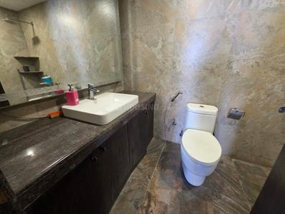 Bathroom Image of 1825 Sq.ft 3 BHK Apartment / Flat for sale in Hiranandani Meadows, Thane West Thane for Rs. 41000000