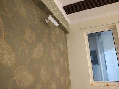 Balcony Image of 800 Sq.ft 2.5 BHK Apartment / Flat for rent in Morabadi Ranchi for Rs. 16000