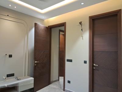 Bedroom Image of 1800 Sq.ft 3 BHK Builder Floor for sale in Paschim Vihar New Delhi for Rs. 36100000