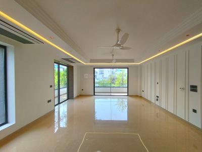 Living Room Image of 4500 Sq.ft 4 BHK Builder Floor for rent in Safdarjung Development Area New Delhi for Rs. 400000