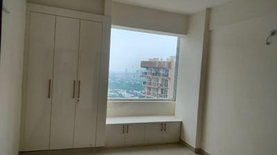 Bedroom Image of 1250 Sq.ft 3 BHK Apartment / Flat for sale in Amrapali Heartbeat City IV, Sector 107 Noida for Rs. 14800000