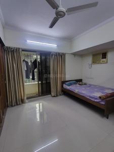 Bedroom Image of 1800 Sq.ft 3.5 BHK Apartment / Flat for rent in Khar West Mumbai for Rs. 140000