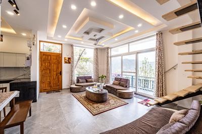 Hall Image of 1800 Sq.ft 4 BHK Duplex for rent in Kumarhatti Solan for Rs. 75000