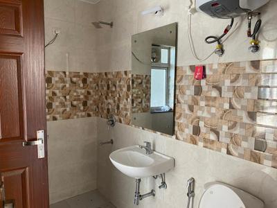Image of 900 Sq.ft 2 BHK Apartment / Flat for sale in Unitech Uniworld Gardens 2, Sector 47, Gurgaon for Rs. 14500000