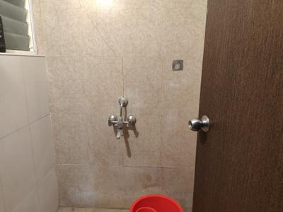 Bathroom Image of 650 Sq.ft 1 BHK Apartment / Flat for rent in Mantra Essence, Undri Pune for Rs. 15000