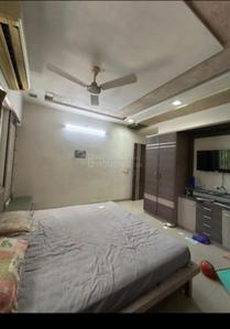 Bedroom Image of 2000 Sq.ft 4 BHK Apartment / Flat for rent in Navrangpura Ahmedabad for Rs. 68000